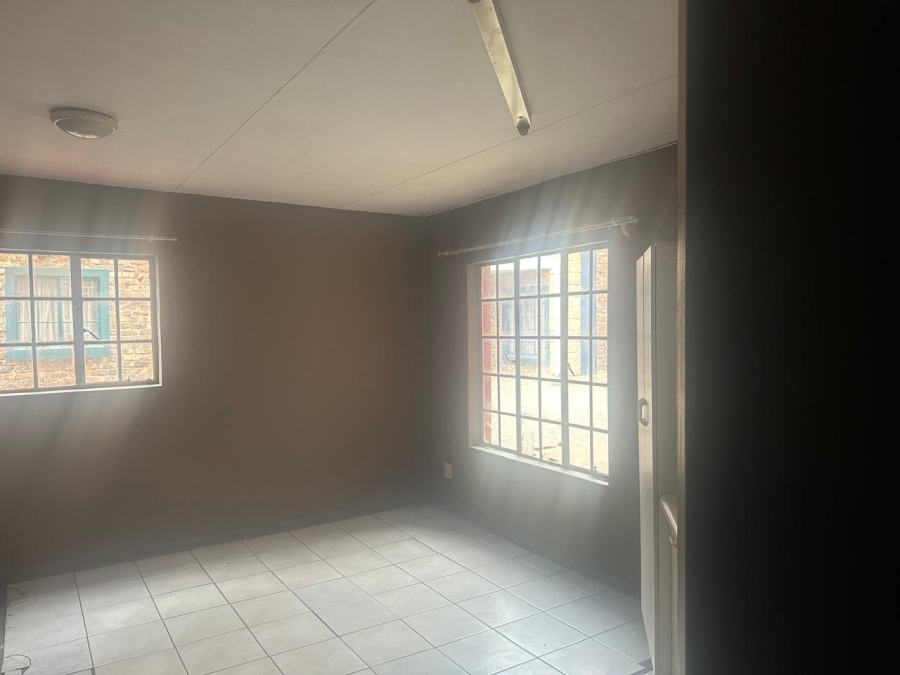 To Let 1 Bedroom Property for Rent in Willows Free State